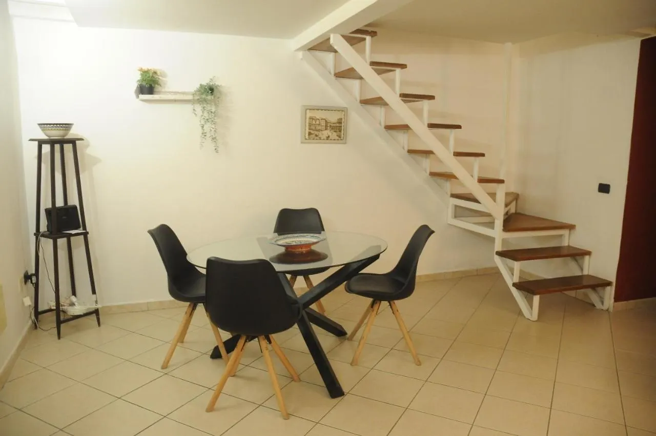 Ancient Naples -Holiday Home- Apartamento